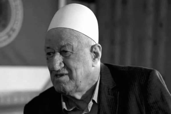 ​Nesër varroset babai i Hashim Thaçit