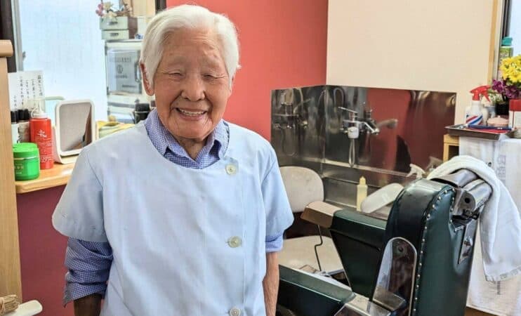 Japonezja 108 vjeçare, parukierja më e vjetër në botë