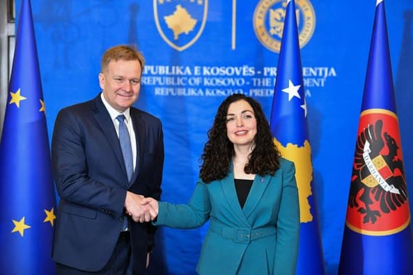 Osmani pas takimit me Sorensenin: Kosova meriton trajtim të barabartë në dialog