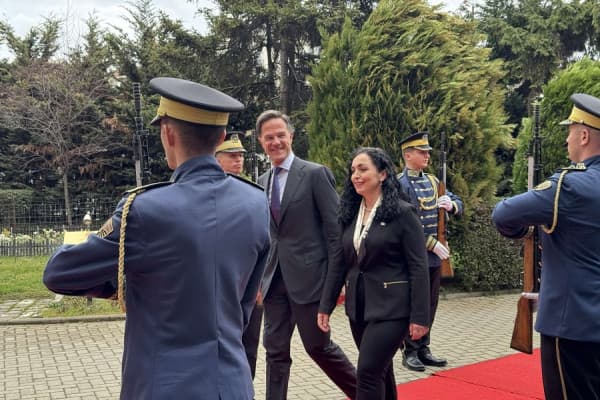 Osmani: Prania e NATO-s në Kosovë, barrierë kundër përpjekjeve për cenim të paqes dhe stabilitetit