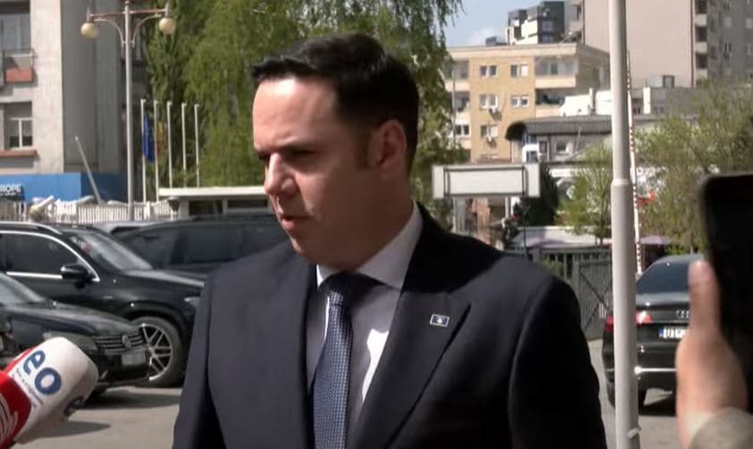 Abdixhiku: LDK-ja voton njësoj edhe sot, nuk ndajmë bindjen e njëjtë me partinë e parë