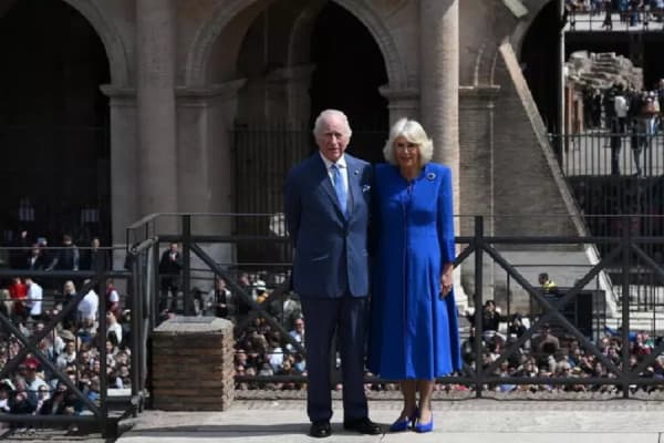 ​Mbretërorët e Anglisë vizitojnë Italinë