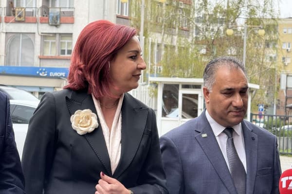 ​Emilija Rexhepi deklarohet para nisjes së seancës konstituive