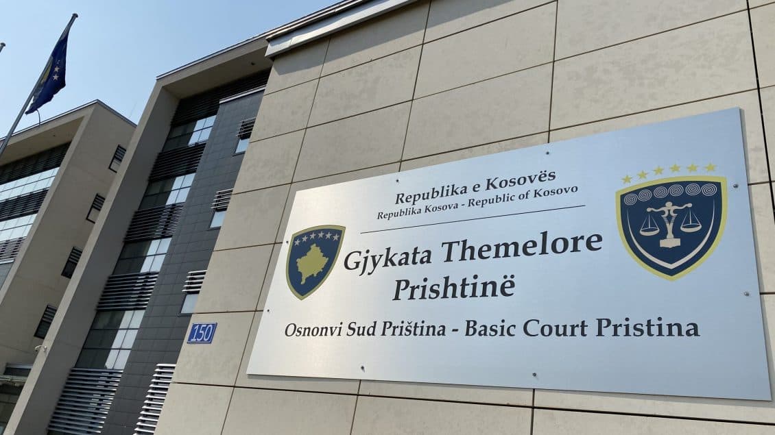 Të dyshuarve për korrupsion iu ndalohet t’i afrohen Komunës së Prishtinës dhe Agjencisë Kadastrale