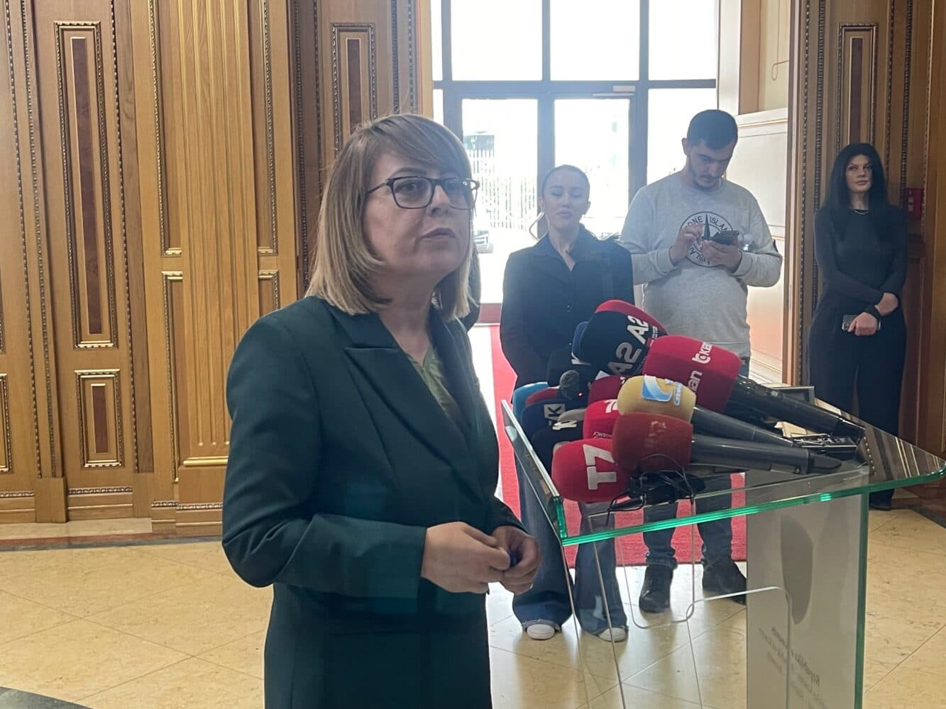 Bajrami: E vetmja zgjidhje marrëveshja politike, LDK s’e voton asnjë kandidat