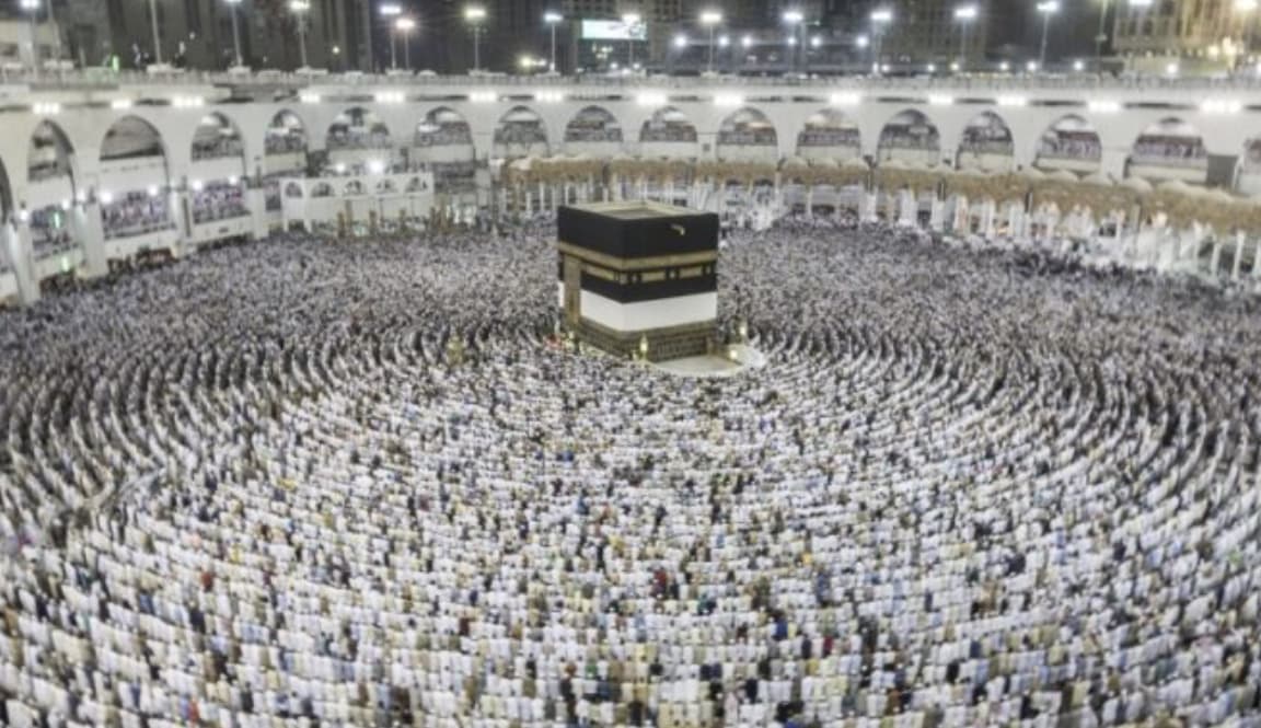 Arabia Saudite thotë se organizimi i shkuarjes në haxh për besimtarët myslimanë të Kosovës i takon vetëm BIK-ut