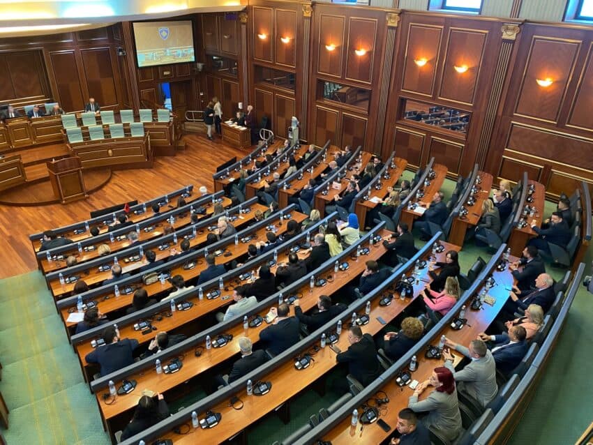 Raporti për të drejtat e njeriut, Amnesty International përmend ligjet që s’i kaloi Kuvendi i Kosovës