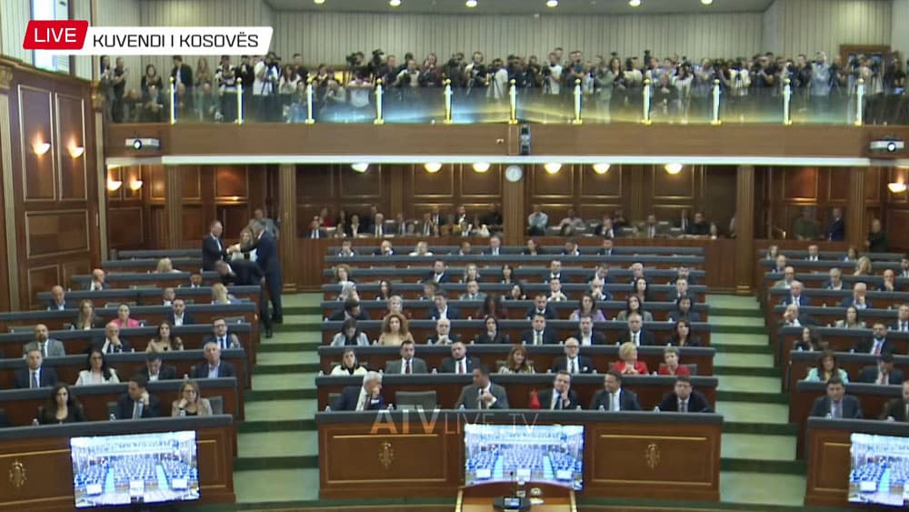 LIVE | Vazhdimi i seancës konstituive në Kuvendin e Kosovës
