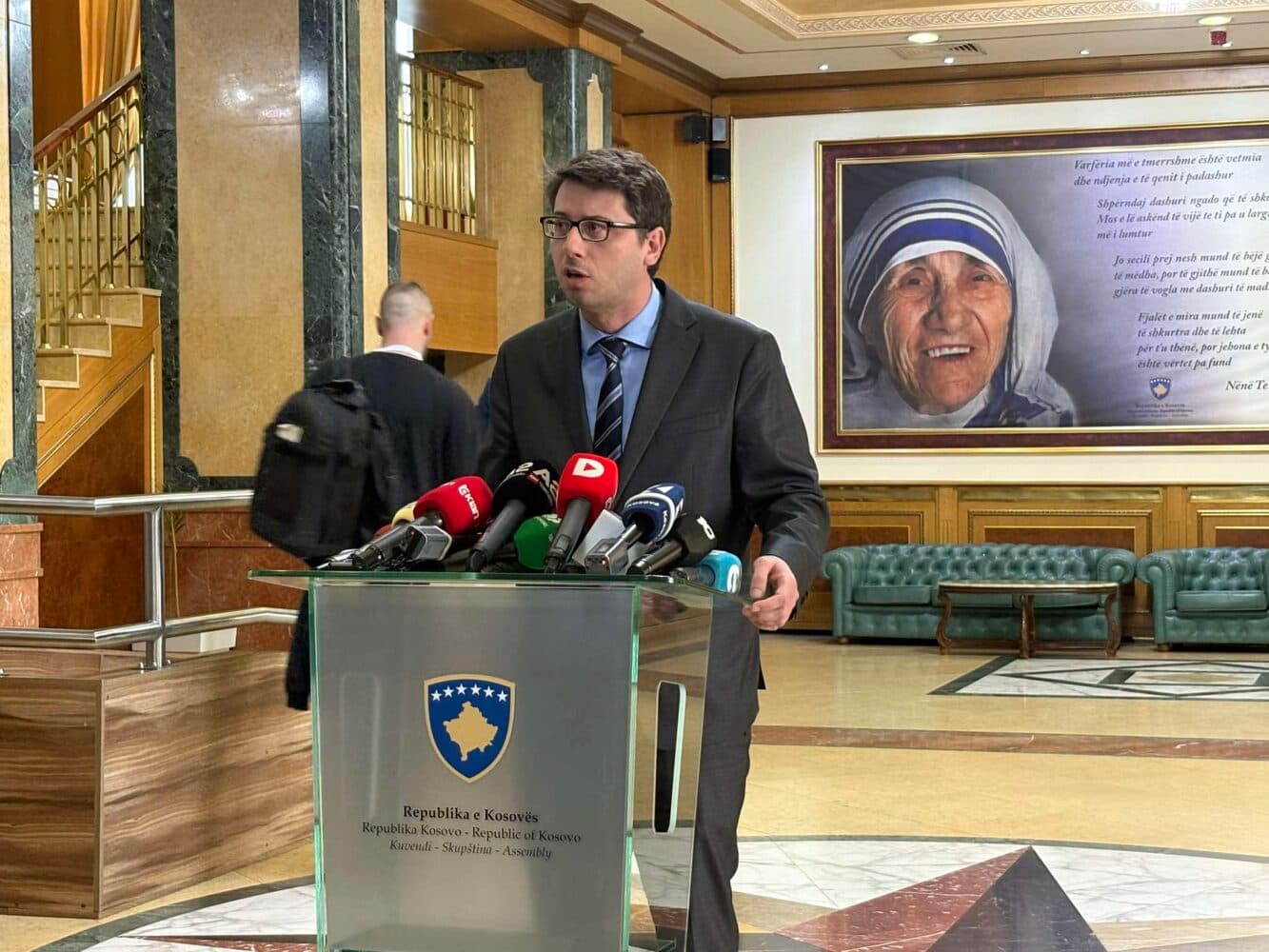 Murati: Ata që votojnë kundër zgjedhjes së kryetarit të Kuvendit bëjnë bllokadë