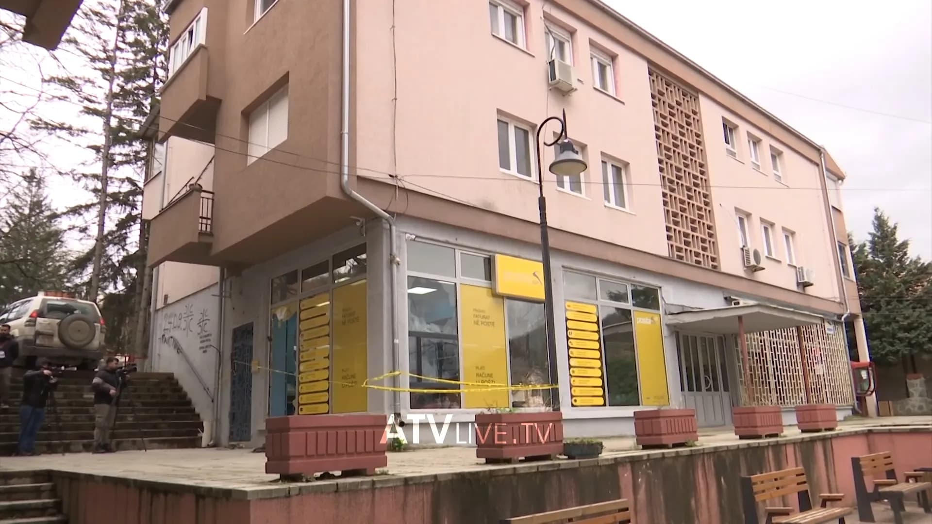 Shpërthen granata te zyra e Postës së Kosovës në Zveqan