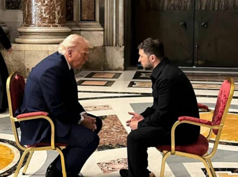 Trump jep detaje për takimin me Zelenskyn në ceremoninë e varrimit të Papës