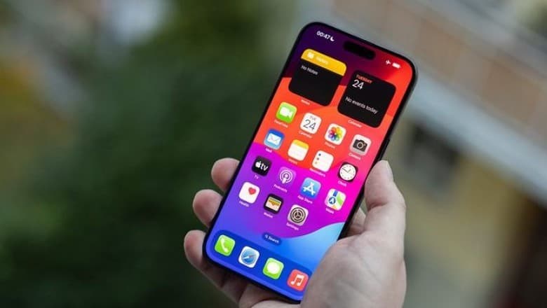 Apple iu bën thirrje përdoruesve të iPhone të përditësojnë pajisjen, pas “sulmit jashtëzakonisht të sofistikuar”