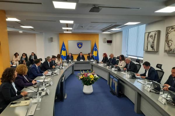 ​Kurti thotë se nuk lejojnë vakum institucional dhe se janë të gatshëm për formim të Qeverisë
