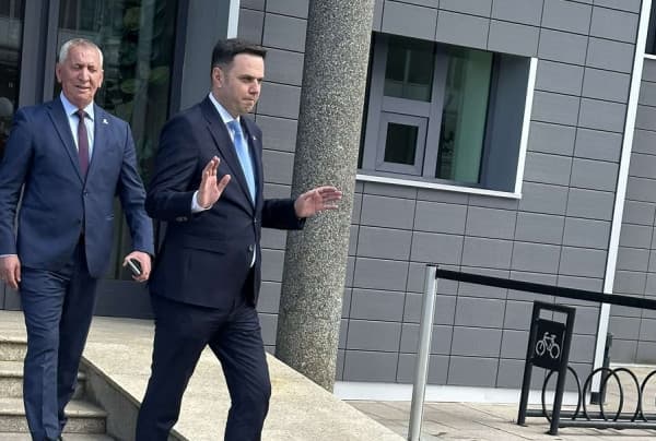​Abdixhiku: LVV-ja ta kuptojë që për ta zgjedhur kryetarin duhet shumicë parlamentare