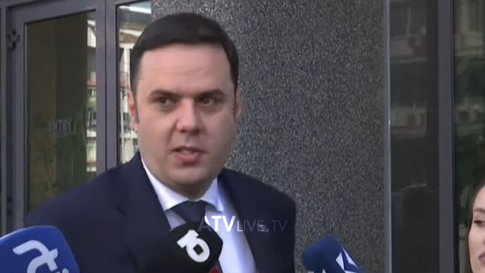 Abdixhiku: Është e pakuptueshme se si një parti me 48 deputetë të mos arrijë të bëjë një shumicë minimale