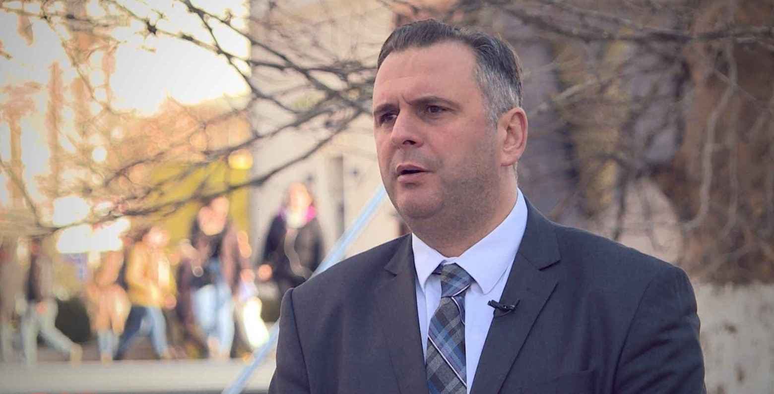 Bajqinovci: Nuk kemi në plan ta ndryshojmë kandidaten për kryeparlamentare
