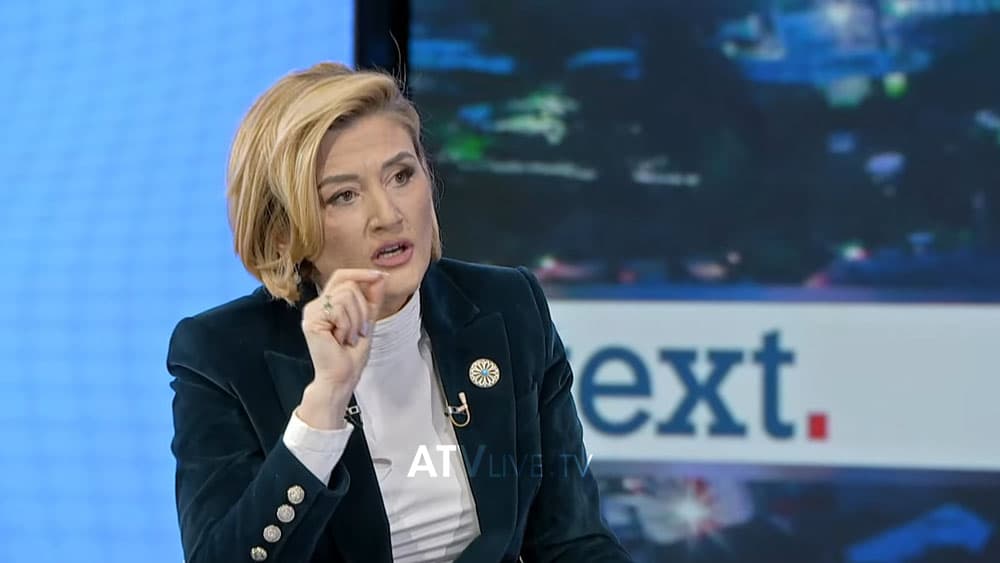 “Është fabrikim”, Kusari-Lila flet sërish për komunikimin me Radoiçiqin