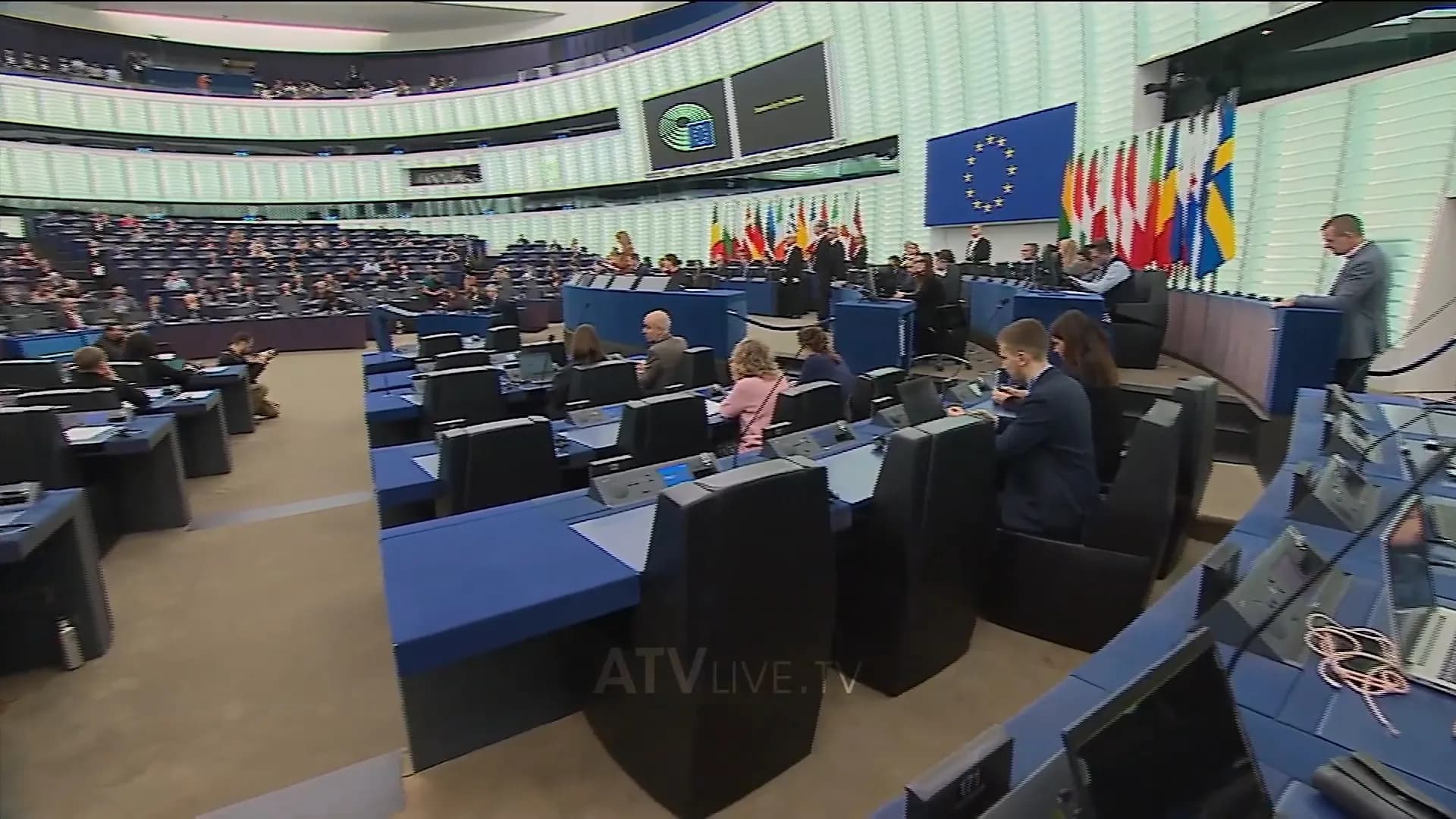 Kosova ende larg heqjes së masave nga Bashkimi Evropian