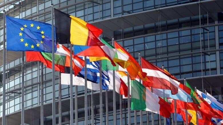 Miratohet draft-rezoluta për Kosovën, kërkohet heqja e masave të BE-së