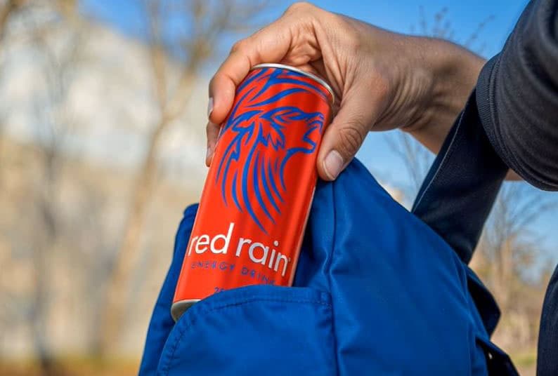 Red Rain – pa të, rruga nuk nis!