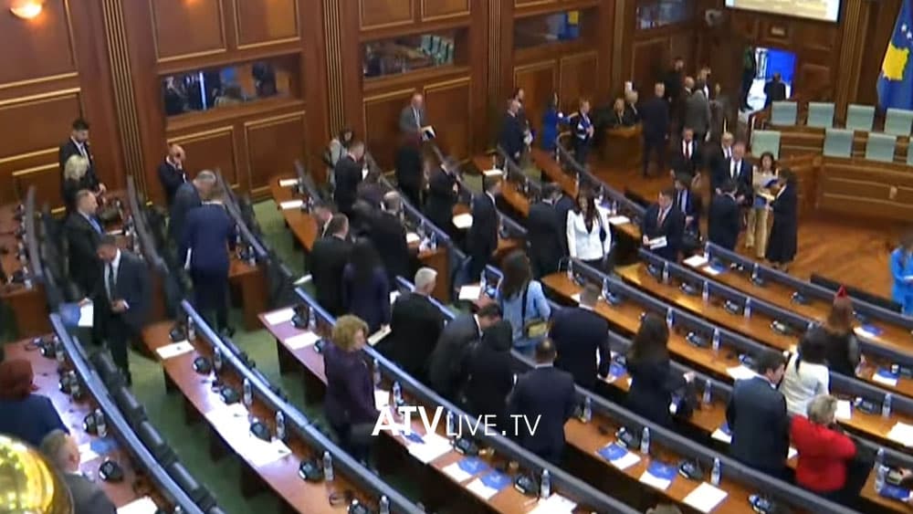 Ndërpritet seanca konstituive e Kuvendit