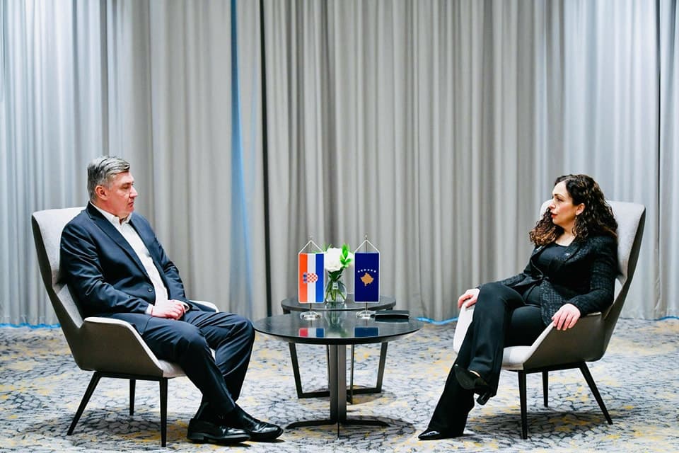 Osmani takon presidentin kroat: Kroacia, aleate e çmuar në fushën e mbrojtjes dhe sigurisë rajonale