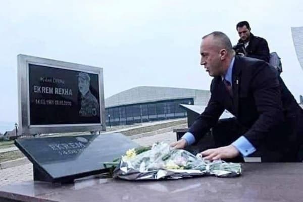 Haradinaj kujton komandant Drinin dhe të rënët e 8 majit