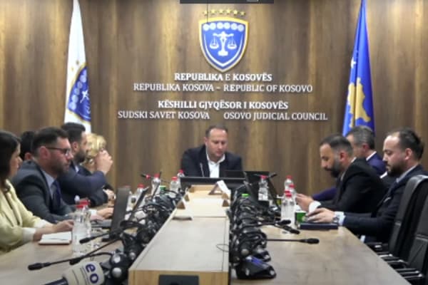 ​KGjK miraton propozimin për pushim bllok në sistemin gjyqësor