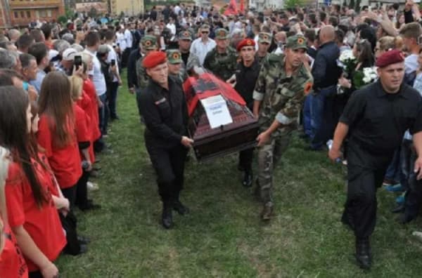 ​Dhjetë vjet nga varrimi i të vrarëve në Kumanovë