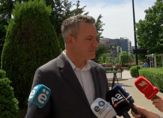 ​Gashi: Ne nuk jemi këtu t’ia bëjmë shumicën Kurtit