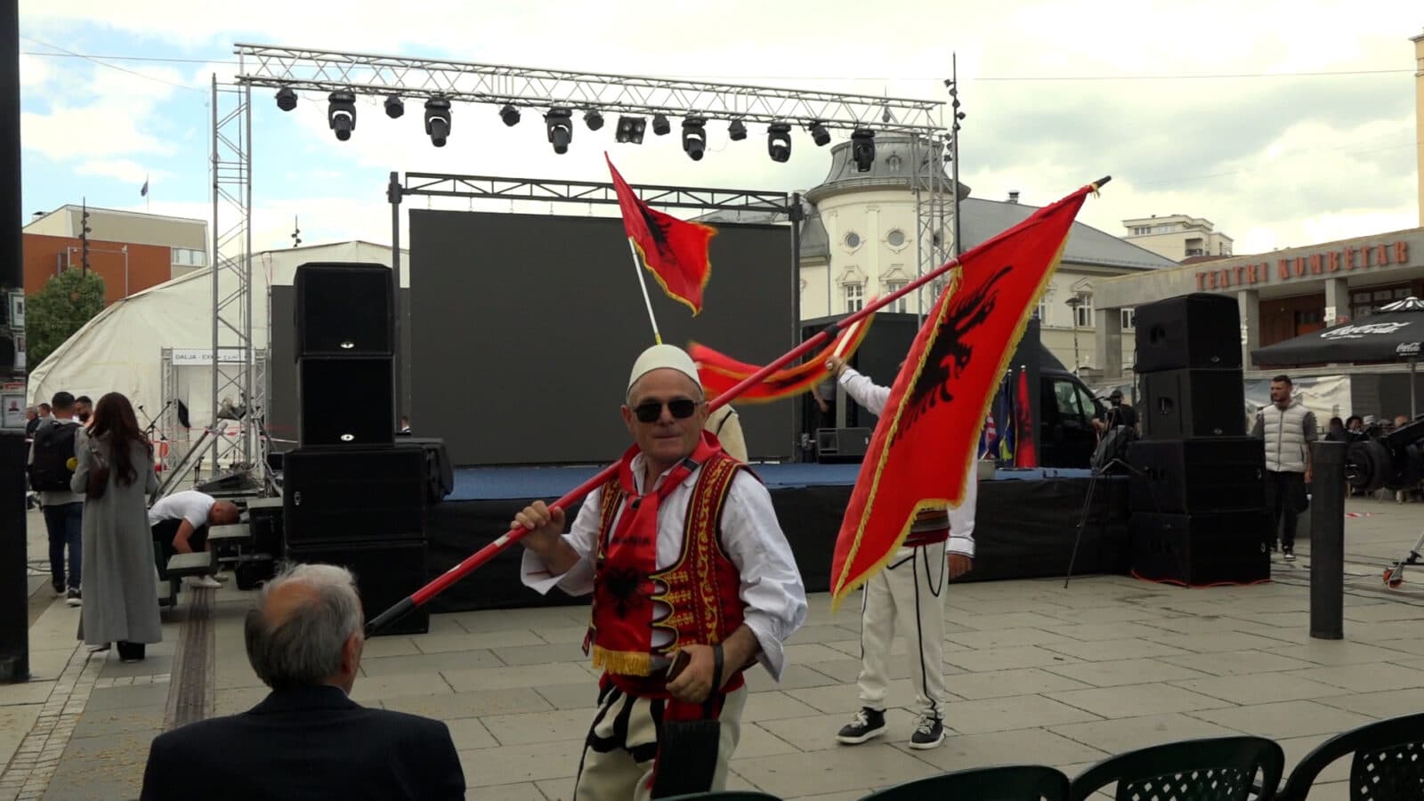 Parakalim festiv në 620-vjetorin e lindjes së Skënderbeut