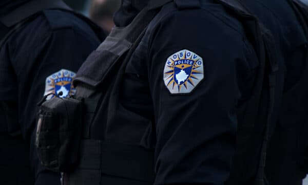 Këmbësori goditet nga një veturë në Prishtinë, rasti po hetohet si tentim vrasje