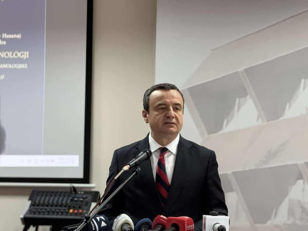 ​Kurti thotë se Albulena Haxhiu s’është as në pyetje e as në pikëpyetje