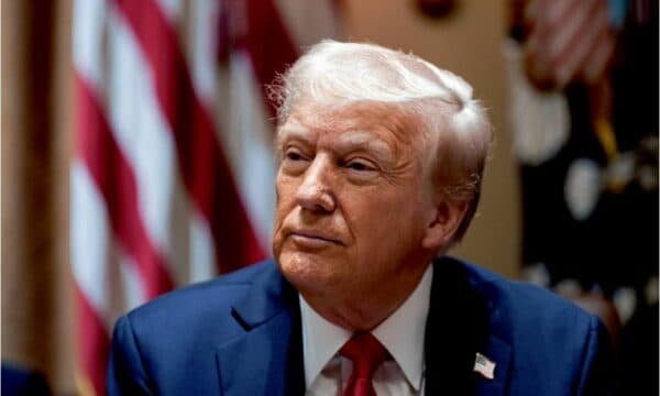 Trump sugjeron se diagnoza e kancerit të Bidenit u mbajt e fshehur nga publiku