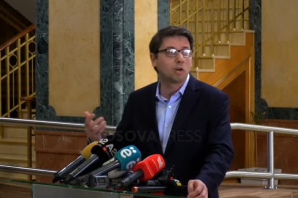 Murati për letrën ndaj Abdixhikut: Jemi të gatshëm për të zgjidhur ngërçin politik