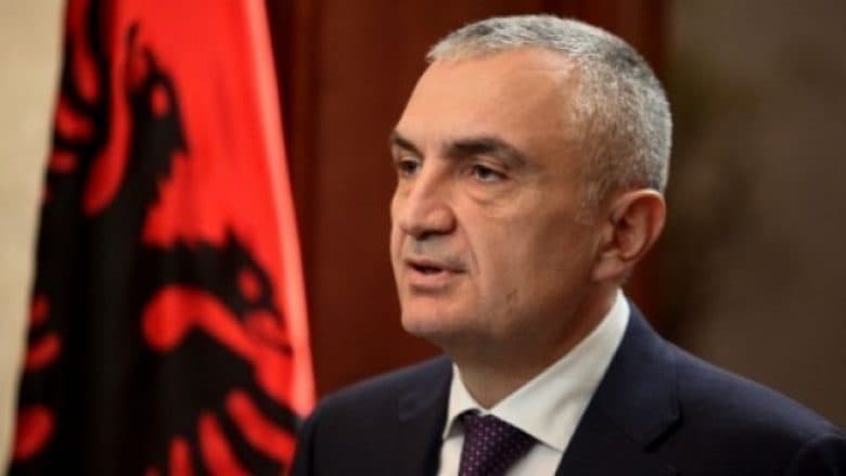 Meta mbetet jashtë Kuvendit, refuzon dorëheqjet për t’i hapur rrugën mandatit të tij