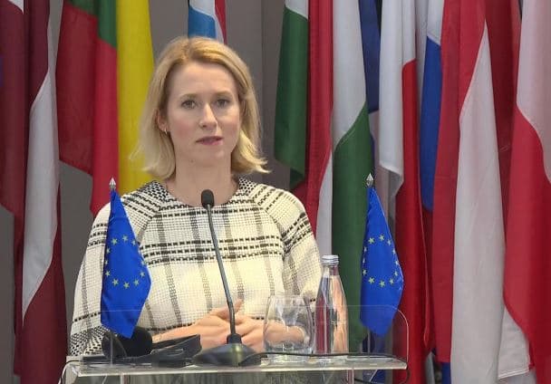 Kallas: Së shpejti do t’i ftojë përfaqësuesit e Kosovës dhe Serbisë në Bruksel