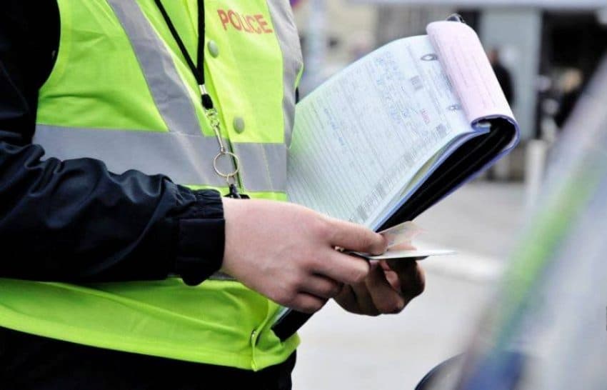 Tentoi t’i jepte ryshfet policit në Vërmicë, arrestohet shtetasi serb