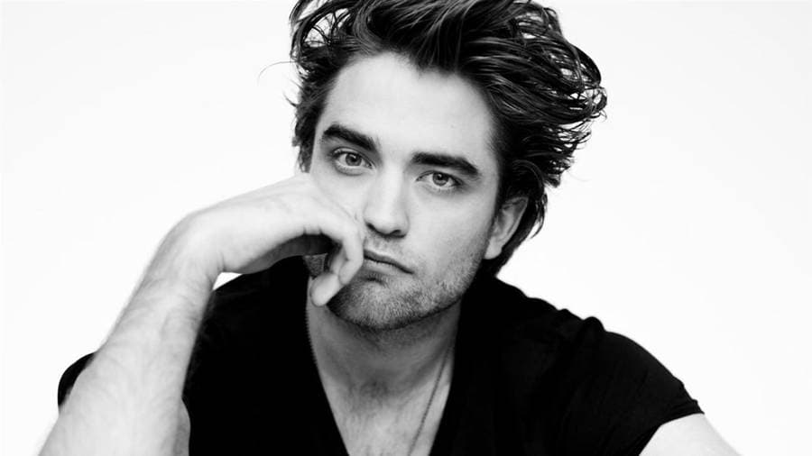 Jennifer Lawrence dhe Robert Pattinson u pritën me ovacion në Cannes për filmin “Die, My Love”