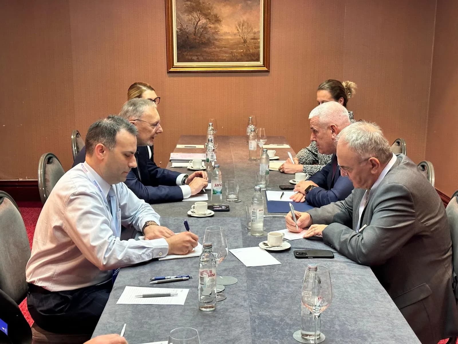 Sveçla takon ministrin Bozhinoviq në Zagreb