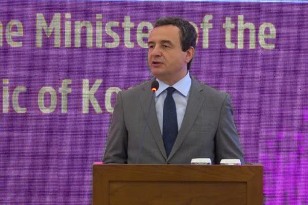 Afër 8 mijë të rinj kosovarë mund të përfitojnë zbritje nga Karta për Rini