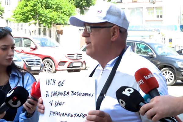 Një qytetar me kërkesë votimin e Saranda Bogujevcit për kryetare të Kuvendit