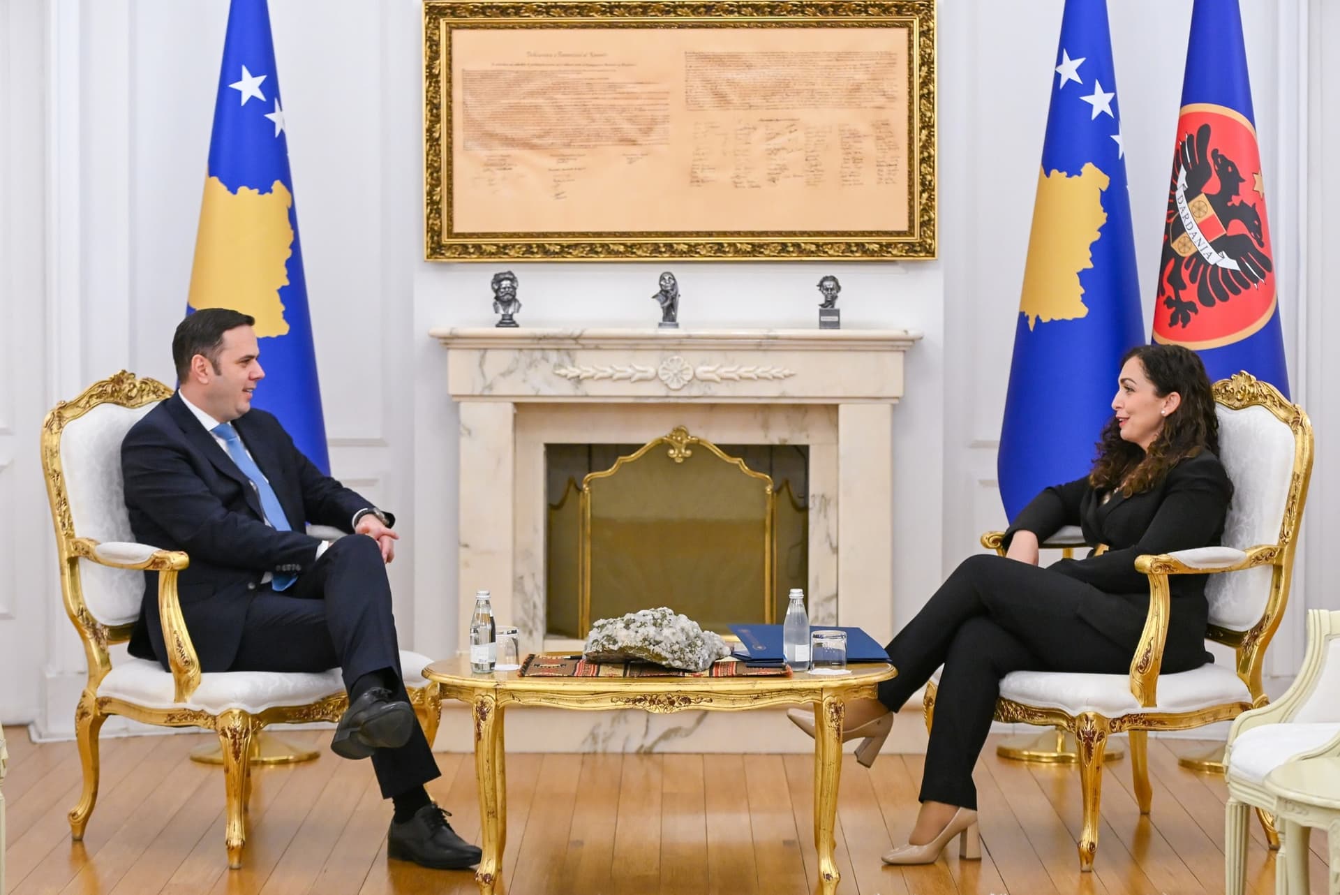 Abdixhiku pas takimit me Osmanin: Presim që zgjidhja të bëhet nëpërmjet insistimit për shumicë politike