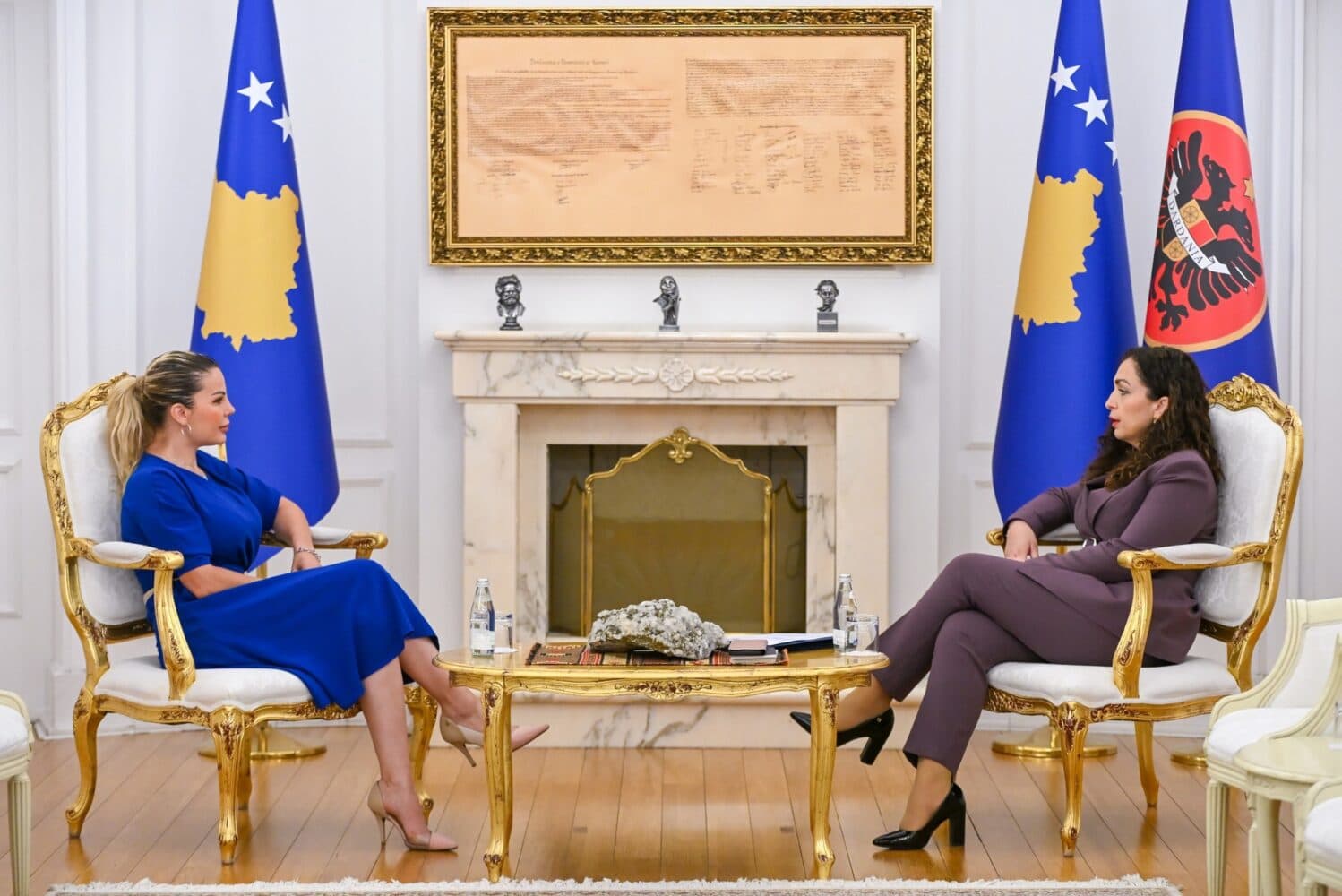 Vazhdojnë takimet, presidentja Osmani pret Duda Baljen