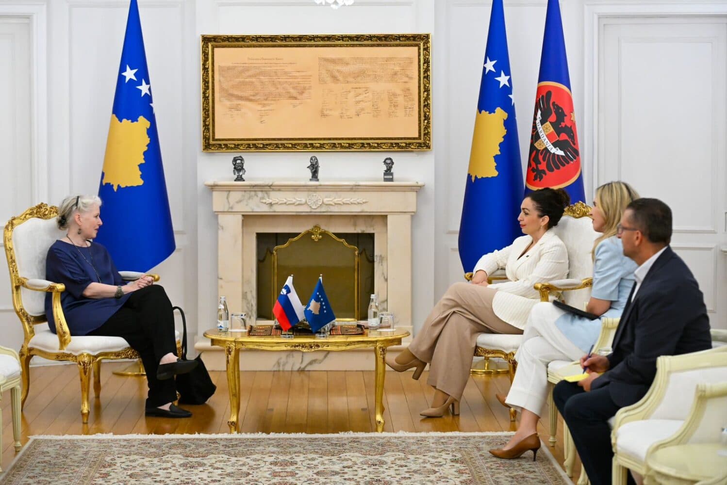 Osmani priti në takim lamtumirës ambasadoren e Sllovenisë, e falenderoi për kontributin e saj