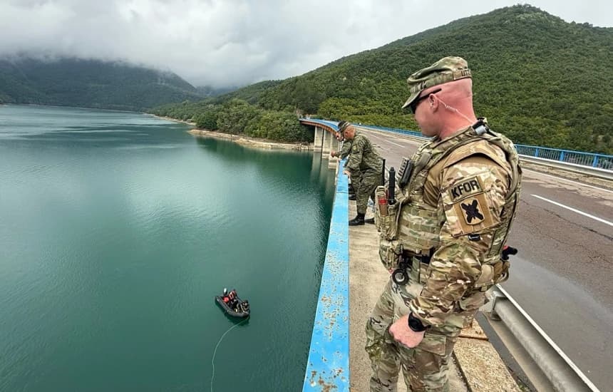 Vazhdojnë kërkimet në liqenin e Ujmanit për gjetjen e 33 vjeçarit, flet shefi i Agjencisë së Menaxhimit të Emergjencave