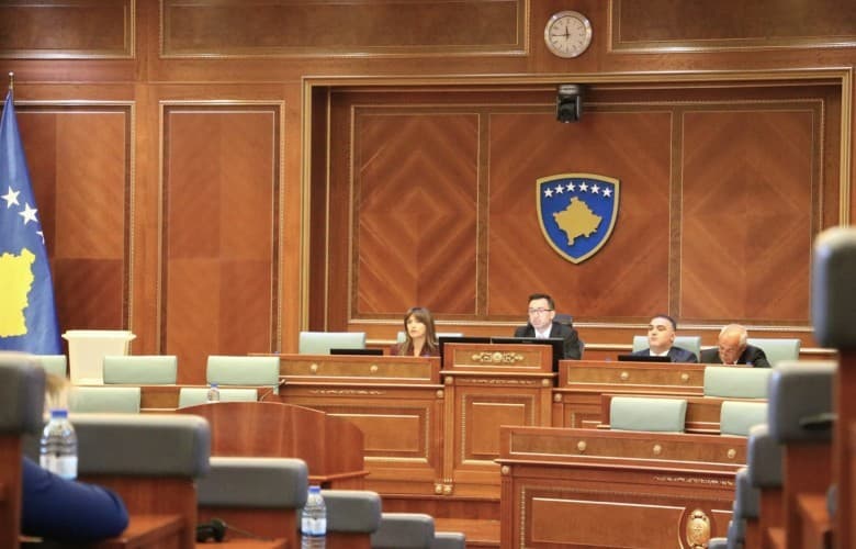 Me përsëritjen e gabimit të njëjtë nuk mund të pritet rezultat tjetër
