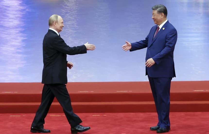 Putin dhe Xi nisin bisedimet dypalëshe në Pekin