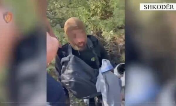 Atentati me dy viktima në Shkodër, dalin pamjet nga arrestimi i Ragip Gilës, shpallet në kërkim bashkëpunëtori i tij