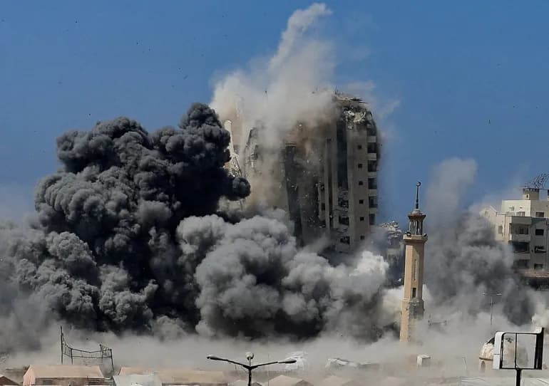 Sulmet izraelite në Gaza lënë të paktën 32 të vdekur gjatë natës